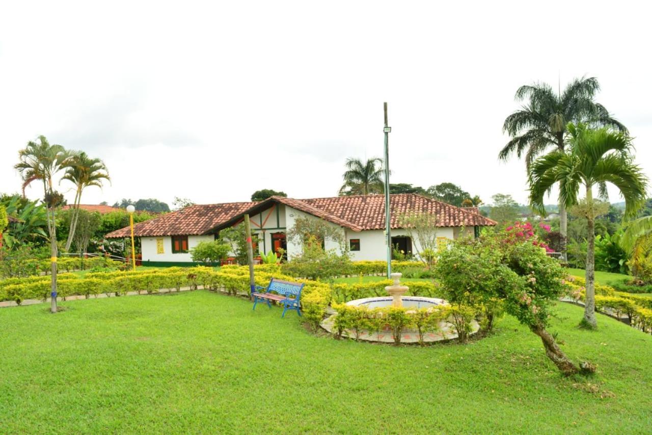 Hotel Campestre Puesta Del Sol Quimbaya Buitenkant foto